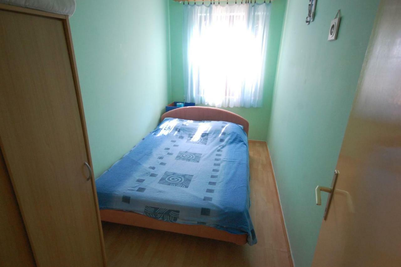 Apartments Juric By El-Pi Tours Njivice Extérieur photo