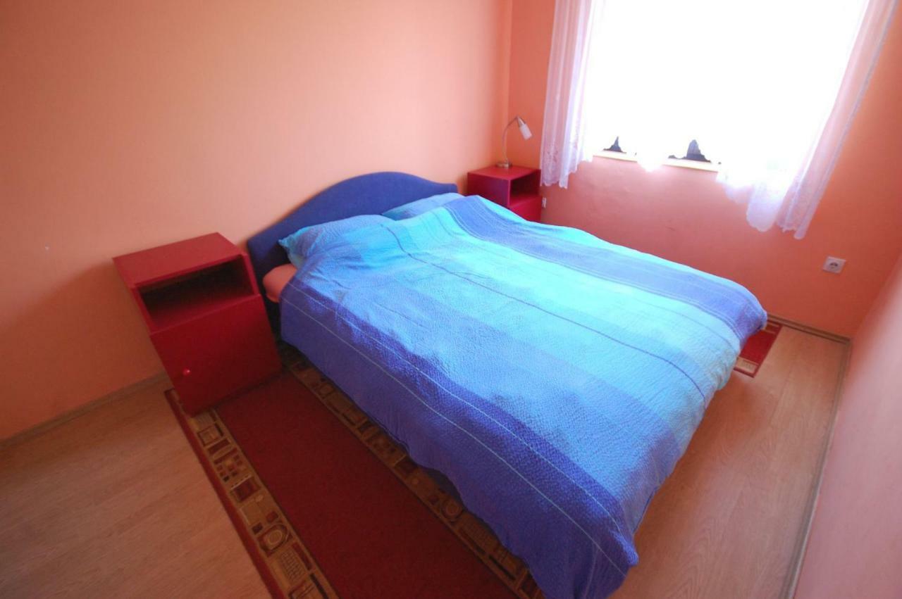 Apartments Juric By El-Pi Tours Njivice Extérieur photo