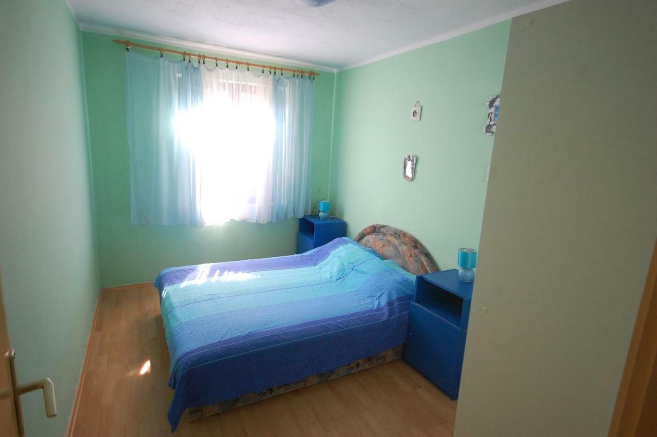 Apartments Juric By El-Pi Tours Njivice Extérieur photo